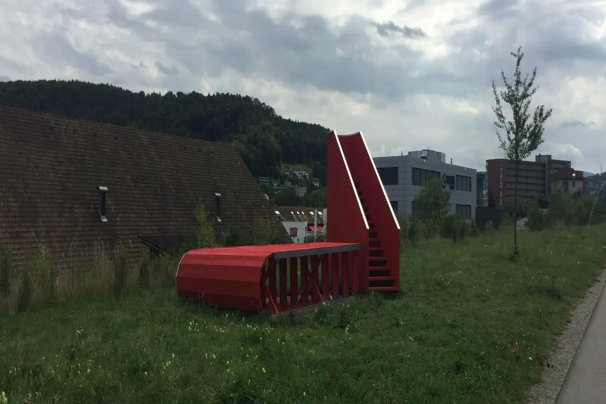 Füllinsdorf BL - 800 Kilo schwere Kunstwerk beschädigt - die Polizei sucht Zeugen