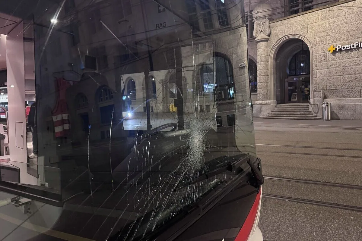 Mann randaliert am Hauptbahnhof St.Gallen