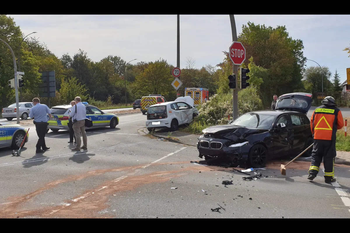Ahlen - Verkehrsunfall im Kreuzungsbereich