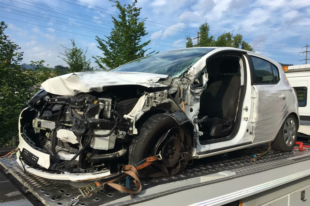 Malters - Wolhusen LU - Autofahrer verursacht Frontalkollision