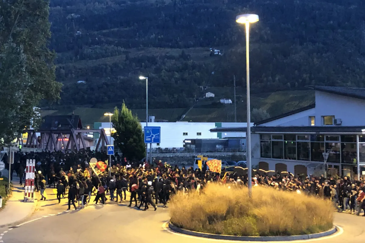 Fussballspiel Sion VS - 3 Minderjährige und ein Erwachsener angezeigt!