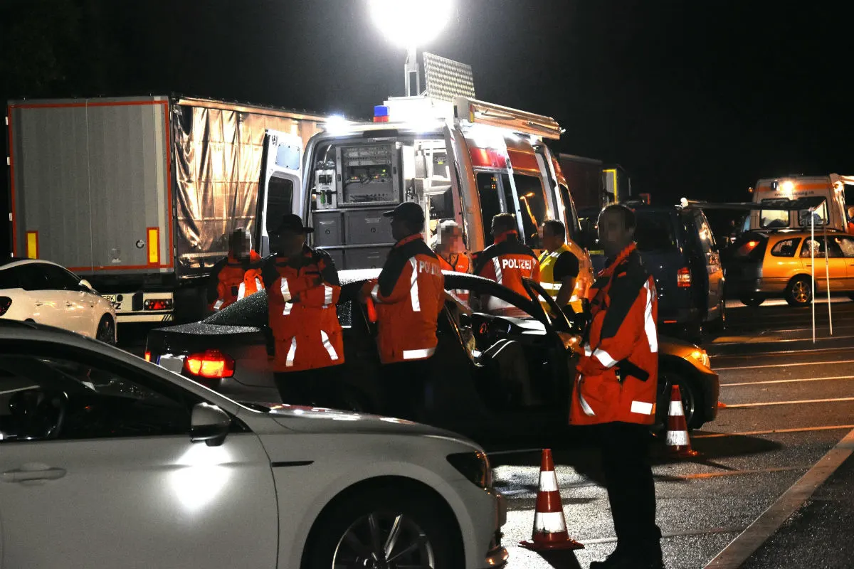 Goldach SG - Grosskontrolle auf Rastplatz Sulzberg