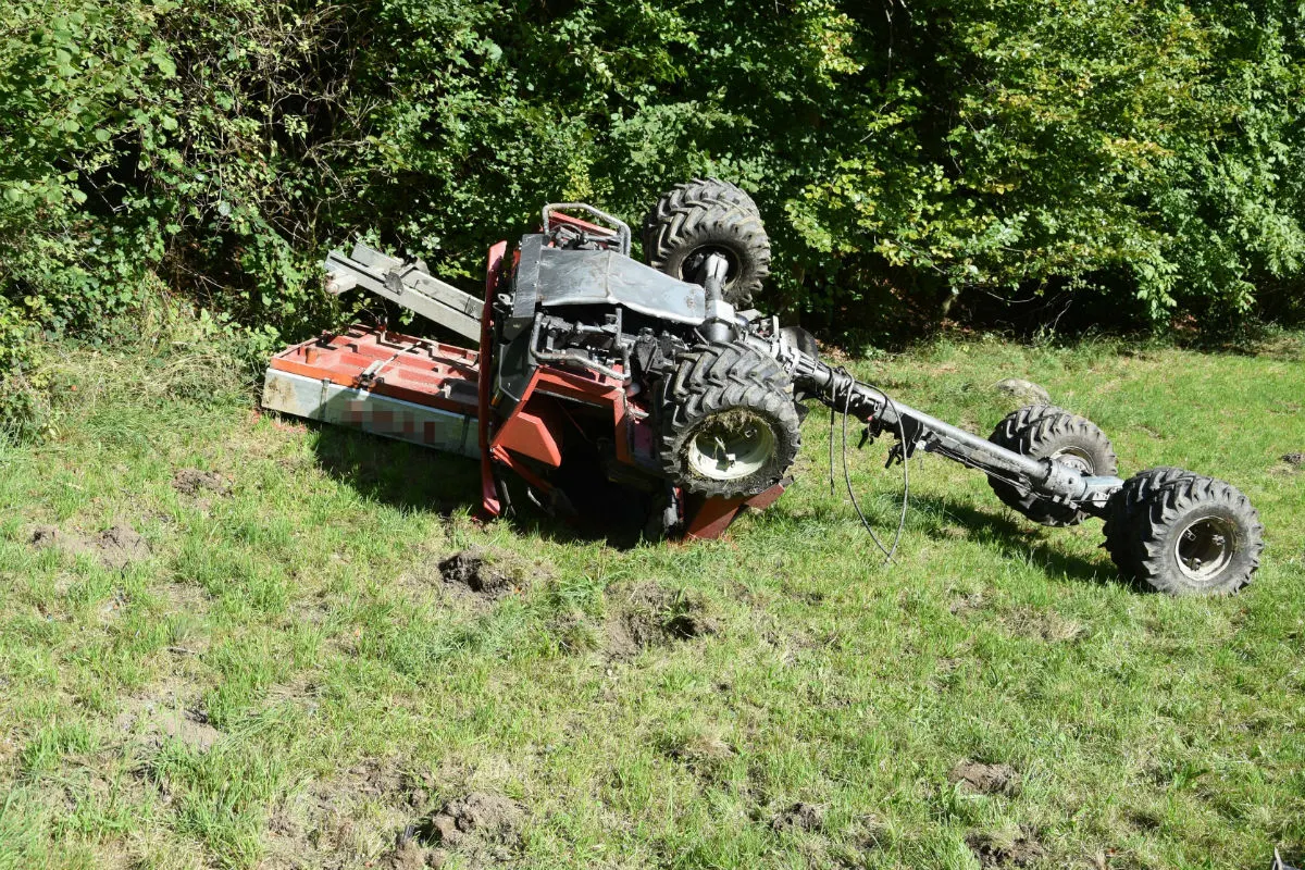 Grabs SG - 18-Jährige mit Landwirtschaftsfahrzeug tödlich verunglückt