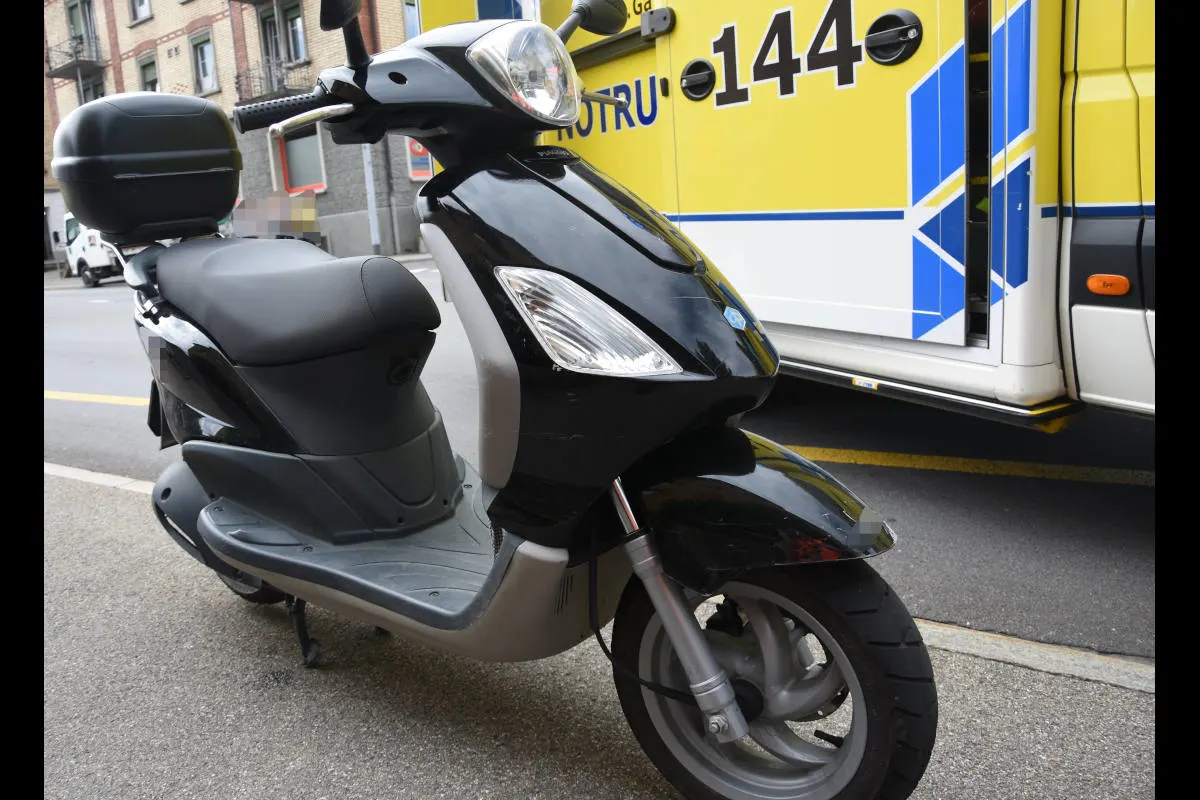Unfall in Wittenbach SG – Nach Sturz mit Roller im Spital