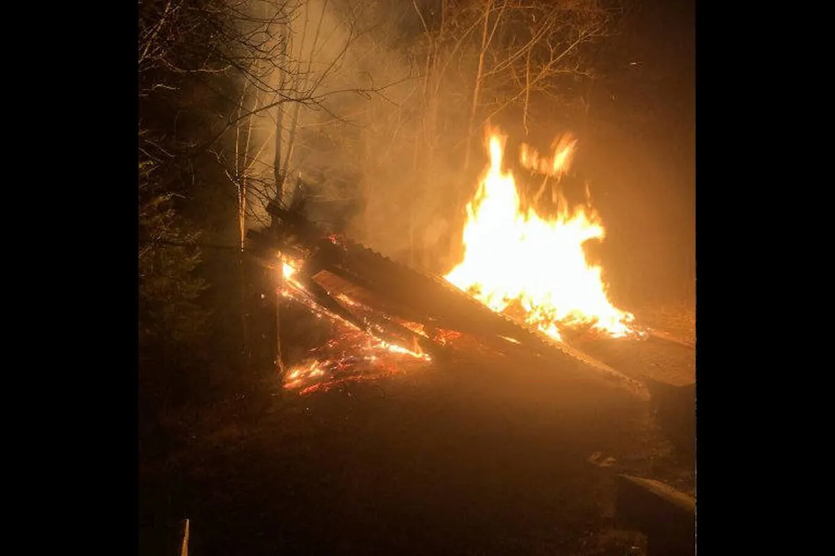 Zugerberg ZG - Schutzhütte in Brand