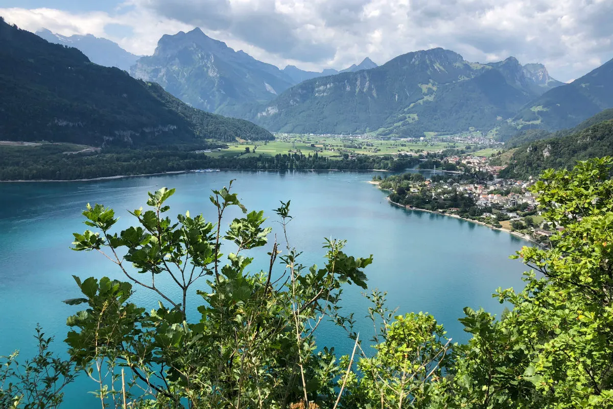 Schweiz - Vielerorts zweitwärmster August seit Messbeginn!