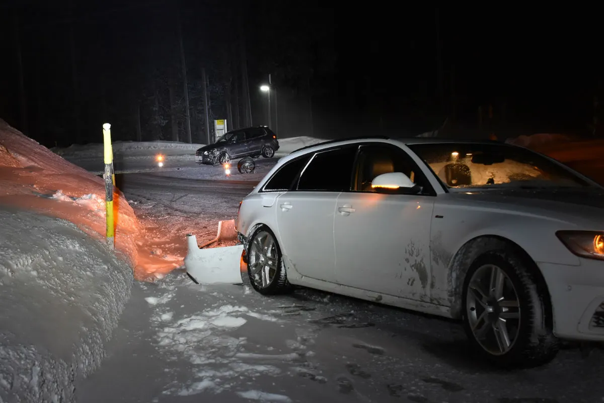 Lenzerheide GR - Eine Verletzte bei Streifkollision
