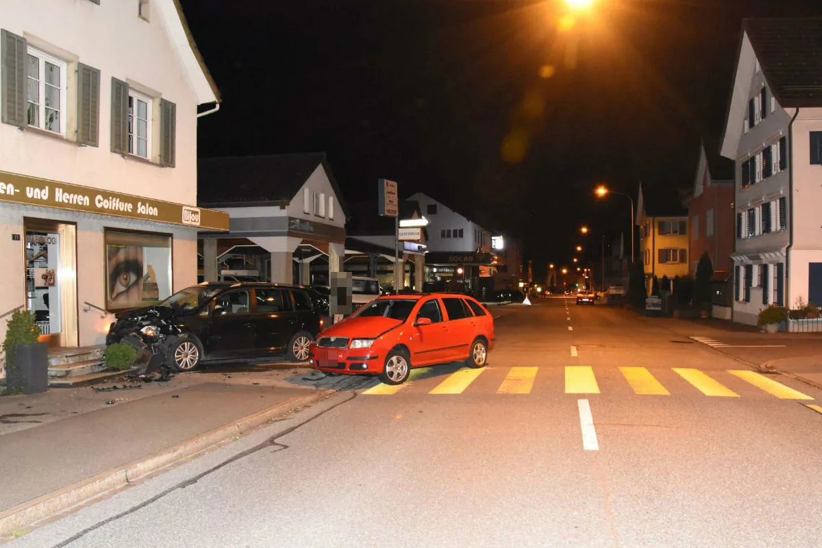 Buchs SG - Unfall ohne gültigen Führerschein gebaut und nicht fahrfähig unterwegs!