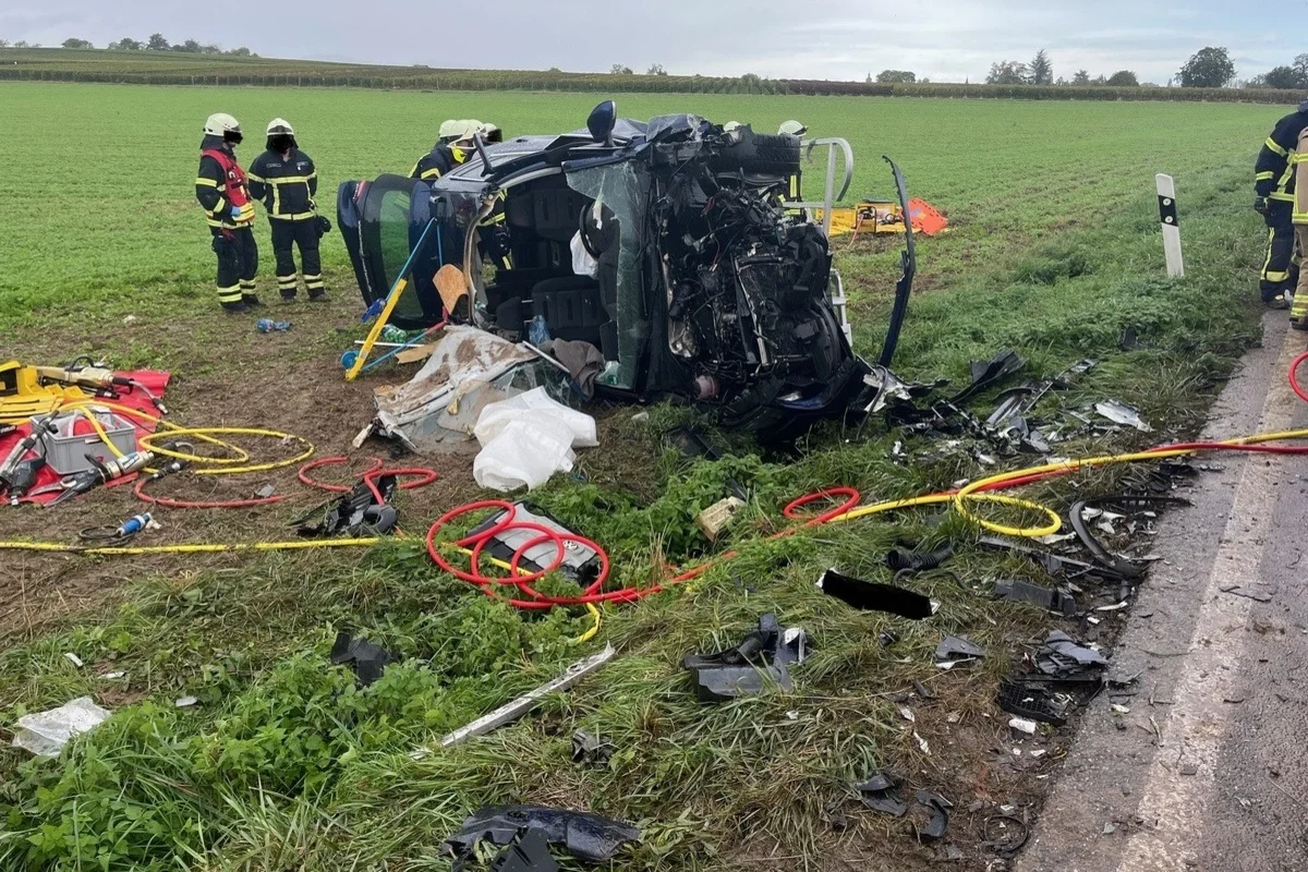 Billigheim-Ingenheim - Schwerer Unfall fordert drei Verletzte