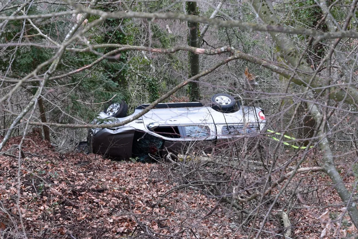 Wolhusen LU - Nach dem Unfall musste der Fahrer von der Rega ins Spital geflogen werden