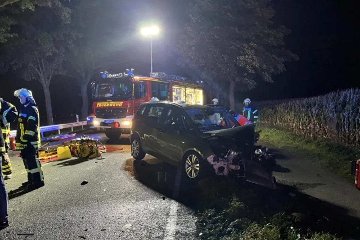 Stade NI - Schwerer Unfall mit Todesfolge auf der B73