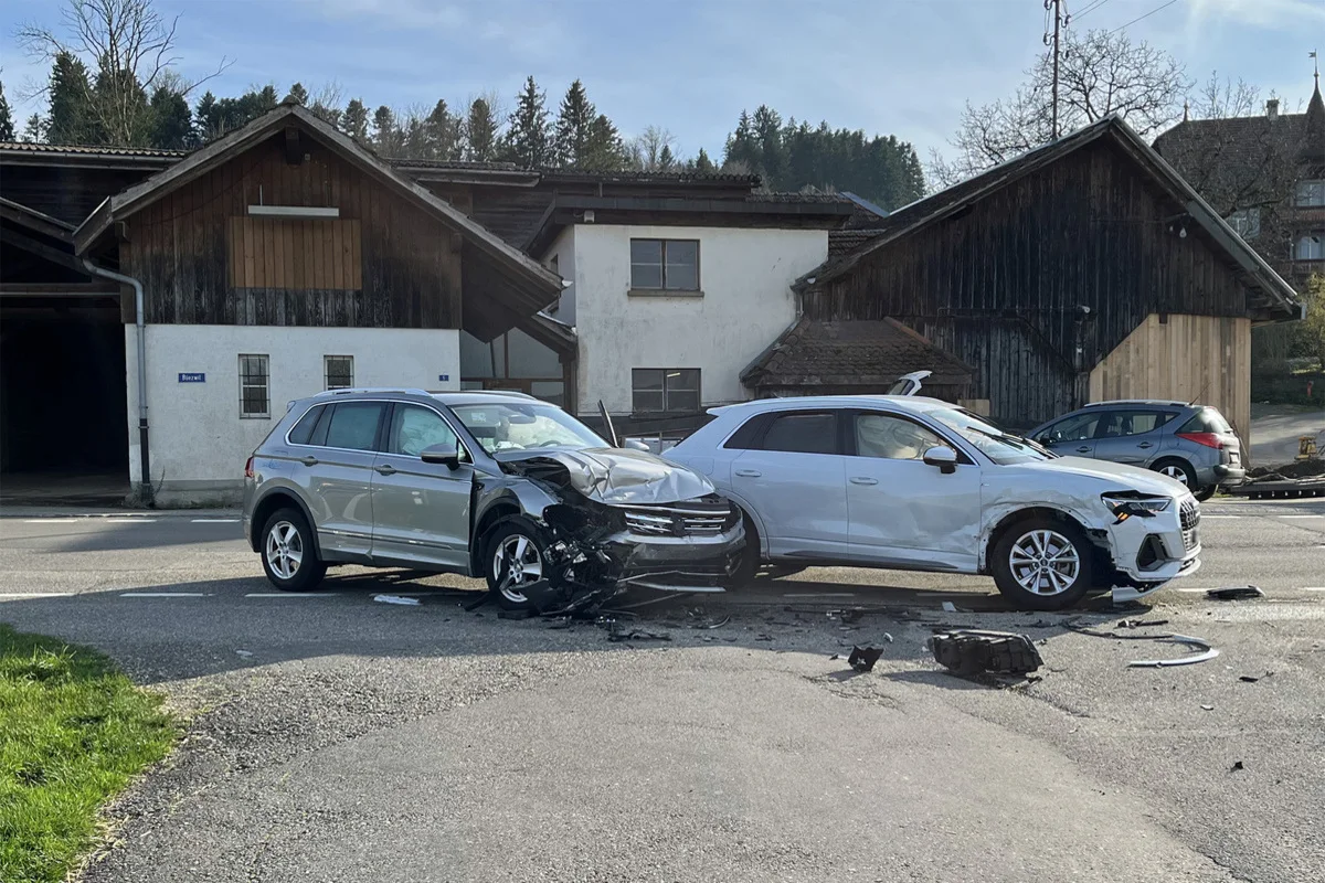 Kanton Luzern - Zwei Unfälle - Fünf Verletzte 