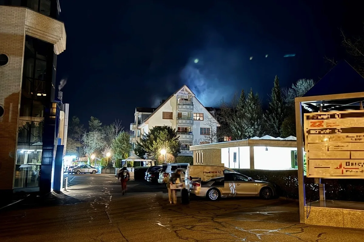 Watt ZH - Mehrere hunderttausend Franken Sachschaden nach Brand