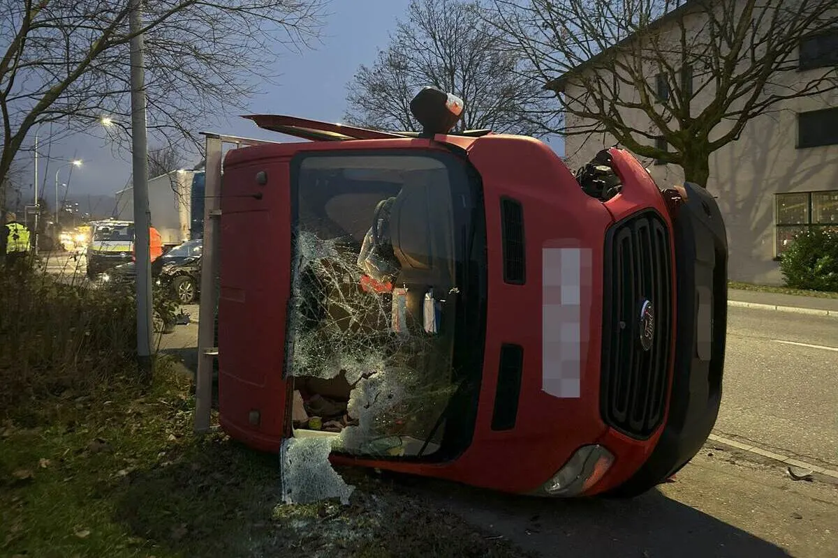 Kirchdorf AG – Übermüdeter Autofahrer verursacht Unfall