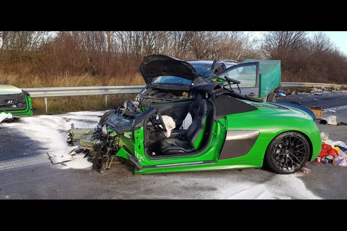 Unfall auf der A4 bei Düren – Schwerer Verkehrsunfall auf der Autobahn