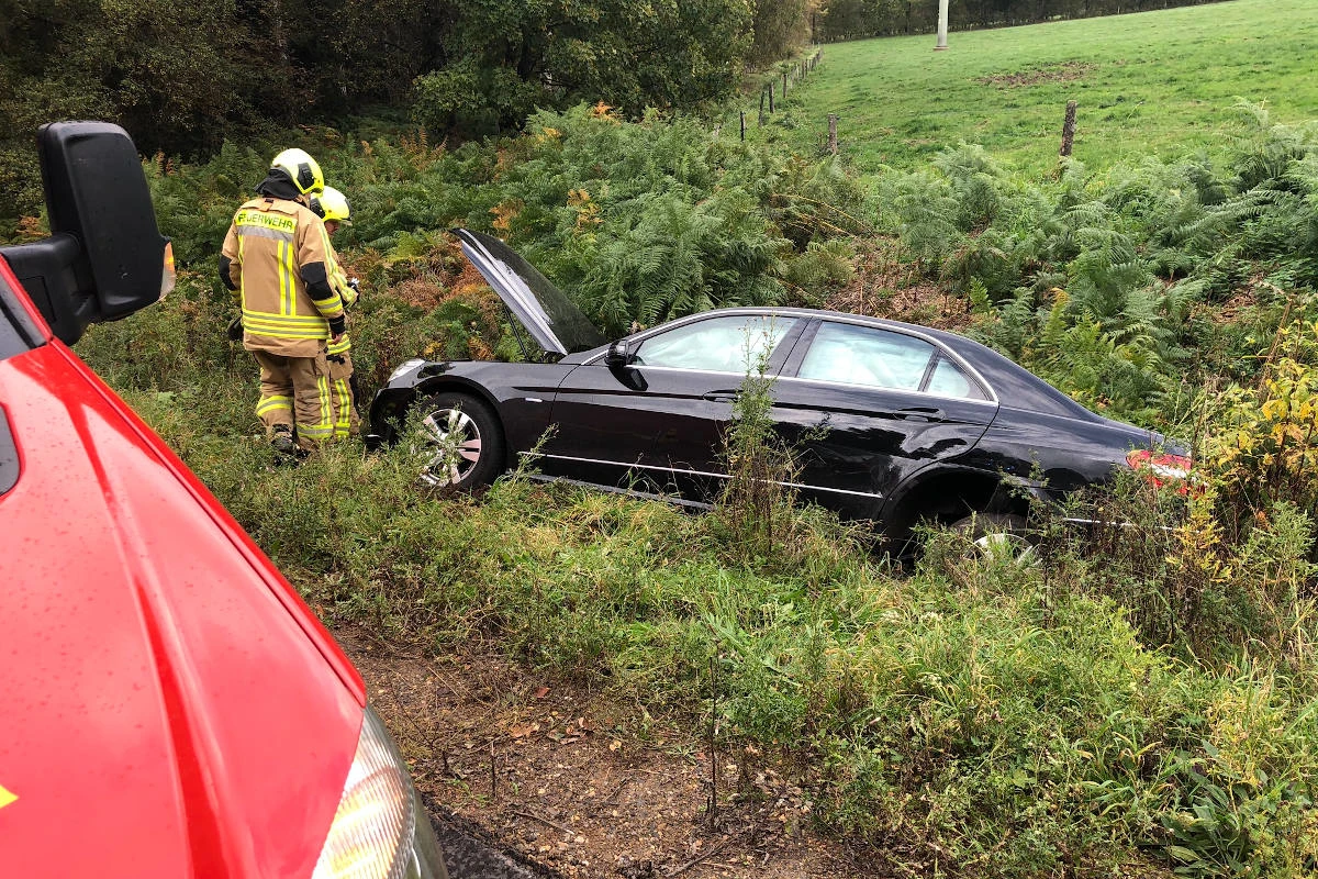 Stolberg - Schwerer Verkehrsunfall auf Jägerhausstraße
