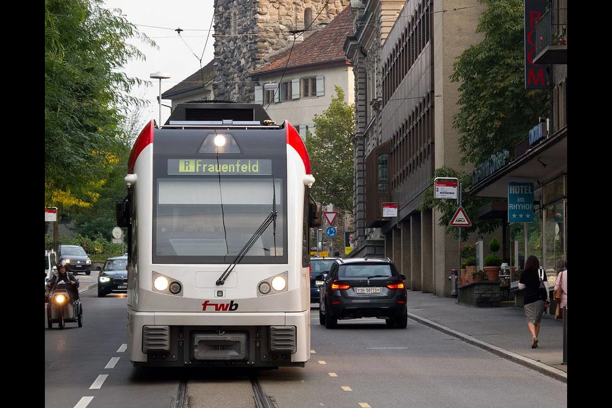Frauenfeld TG - Mit Frauenfeld-Wil-Bahn kollidiert