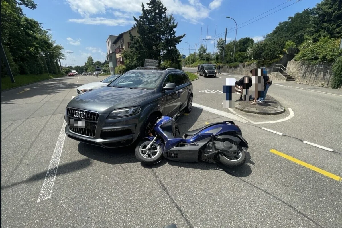 Neuhausen am Rheinfall SH - Kollision zwischen Auto und  Motorrad