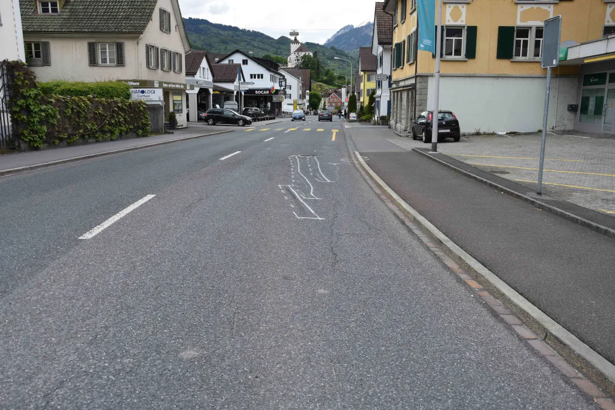Buchs SG – Fahrunfähig Auffahrkollision verursacht