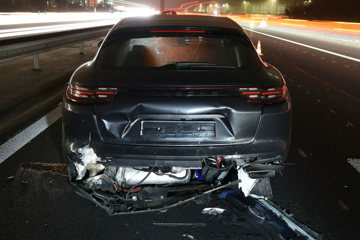 Sursee LU - Auffahrkollision zwischen zwei Autos – eine Person verletzt