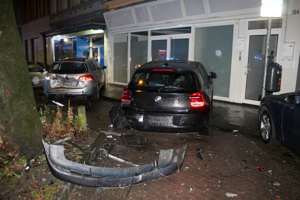 Aachen - Spektakulärer Selbstunfall unter Alkohol- und Drogeneinfluss
