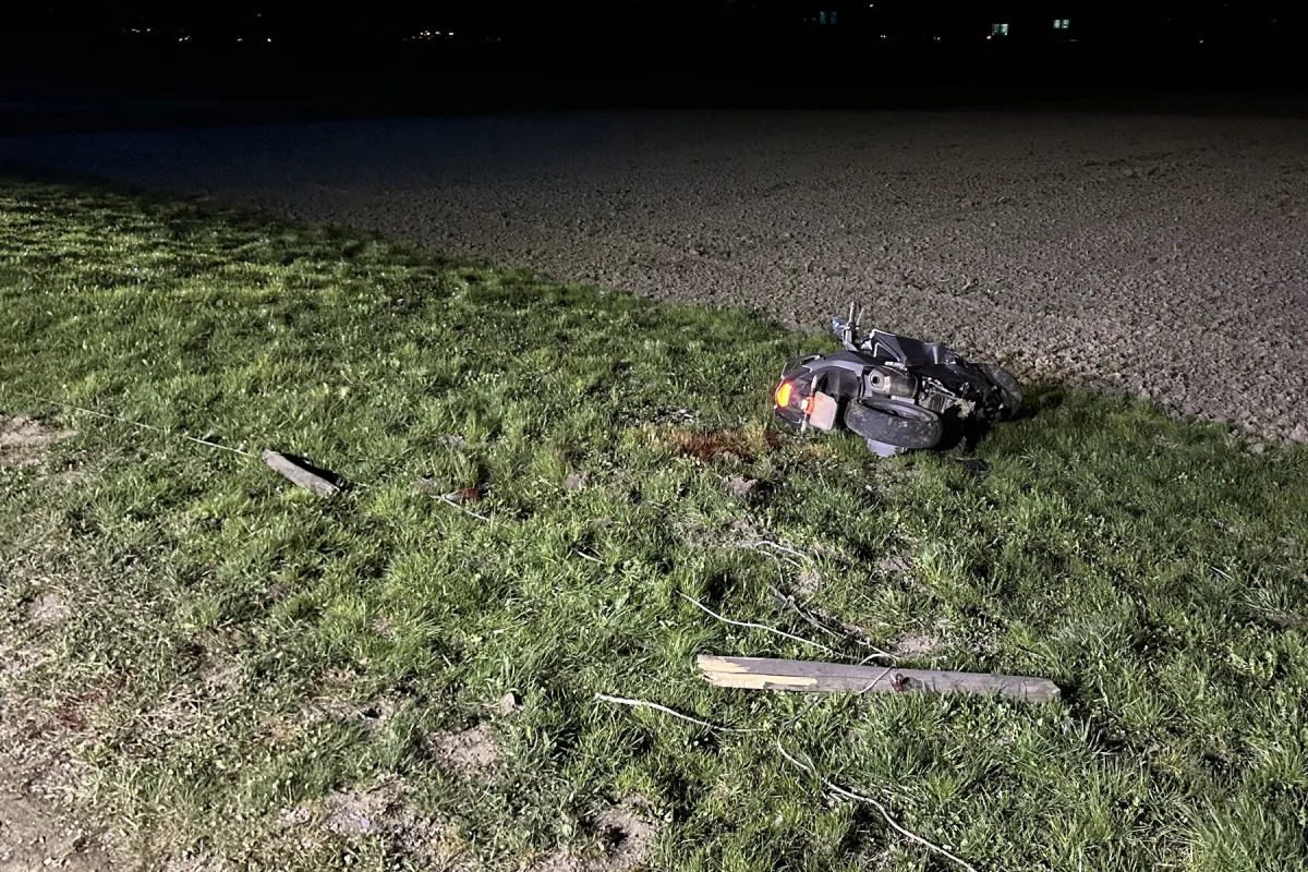 Schwerer Unfall in Reichenburg SZ – Lenker lebensbedrohlich verletzt