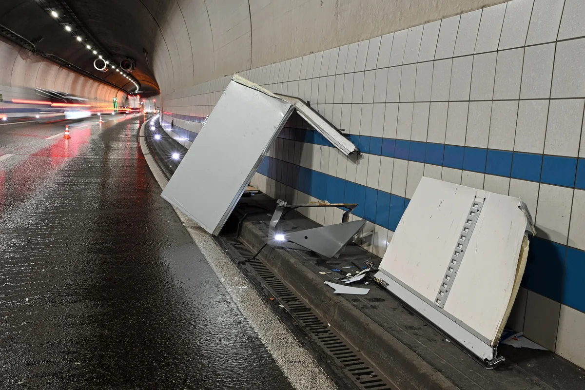 Kanton Luzern - Mehrere Unfälle - Verkehrsbehinderungen auf der A2 