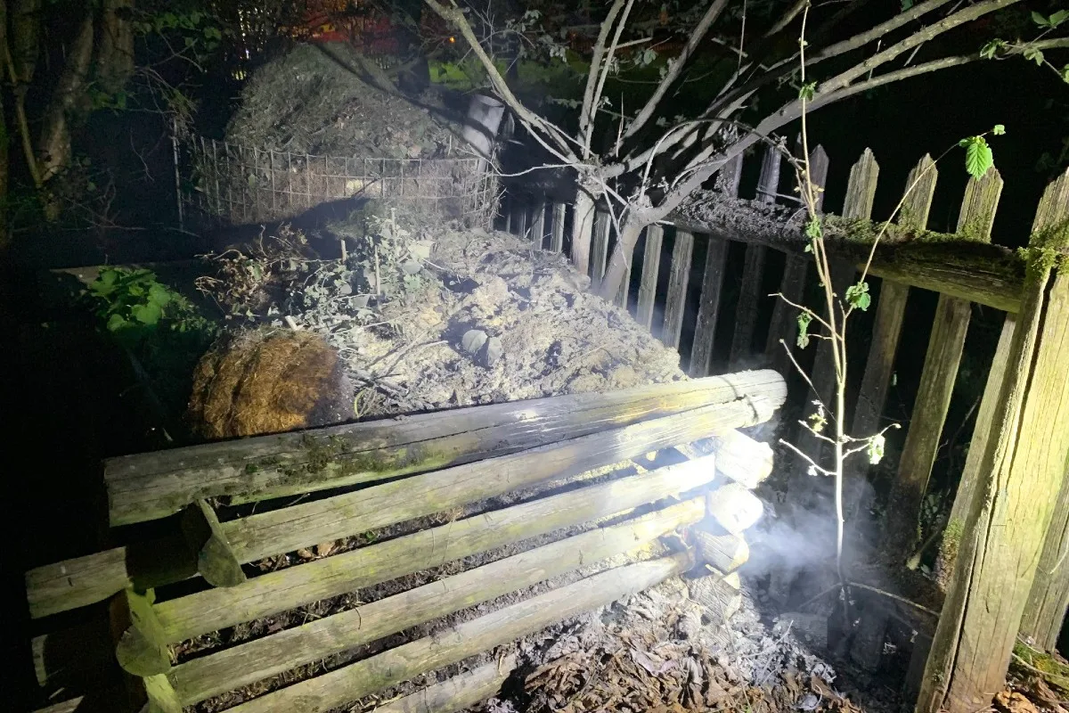 Löhningen SH - Brand eines Komposthaufens