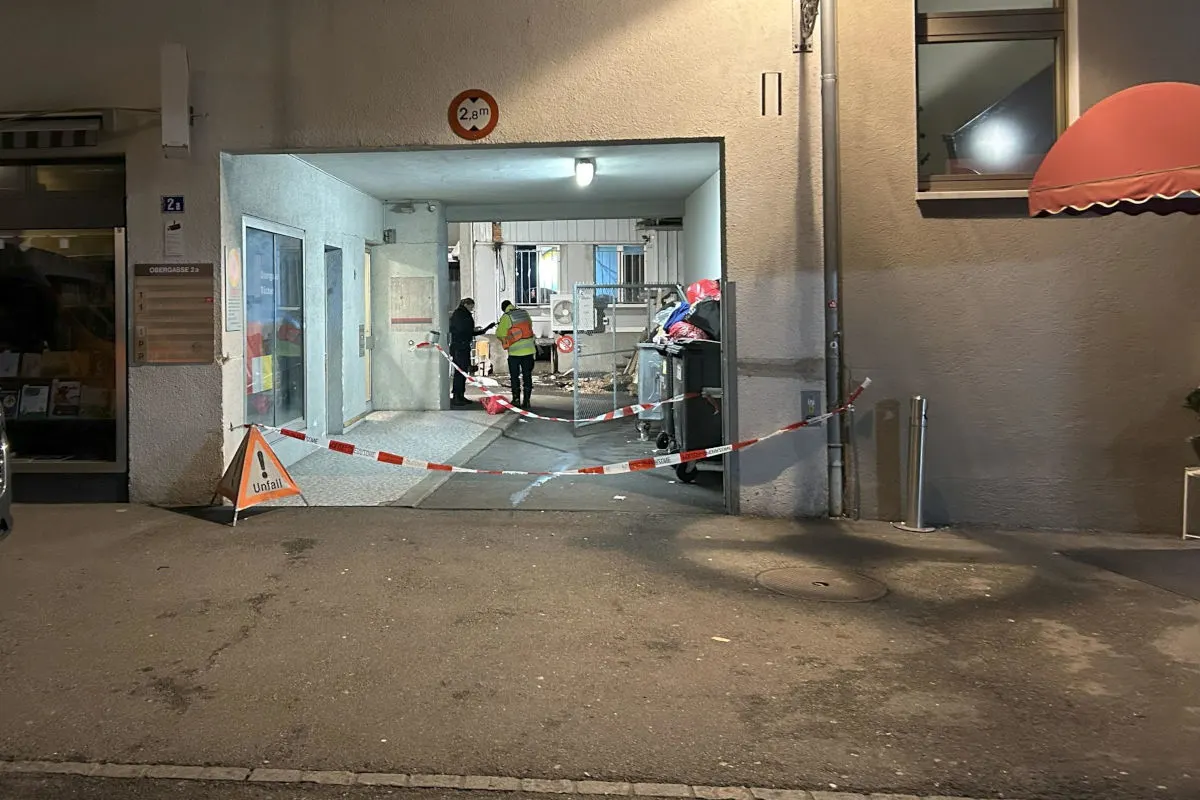 Winterthur ZH – Verdacht auf Brandstiftung in Mehrfamilienhaus