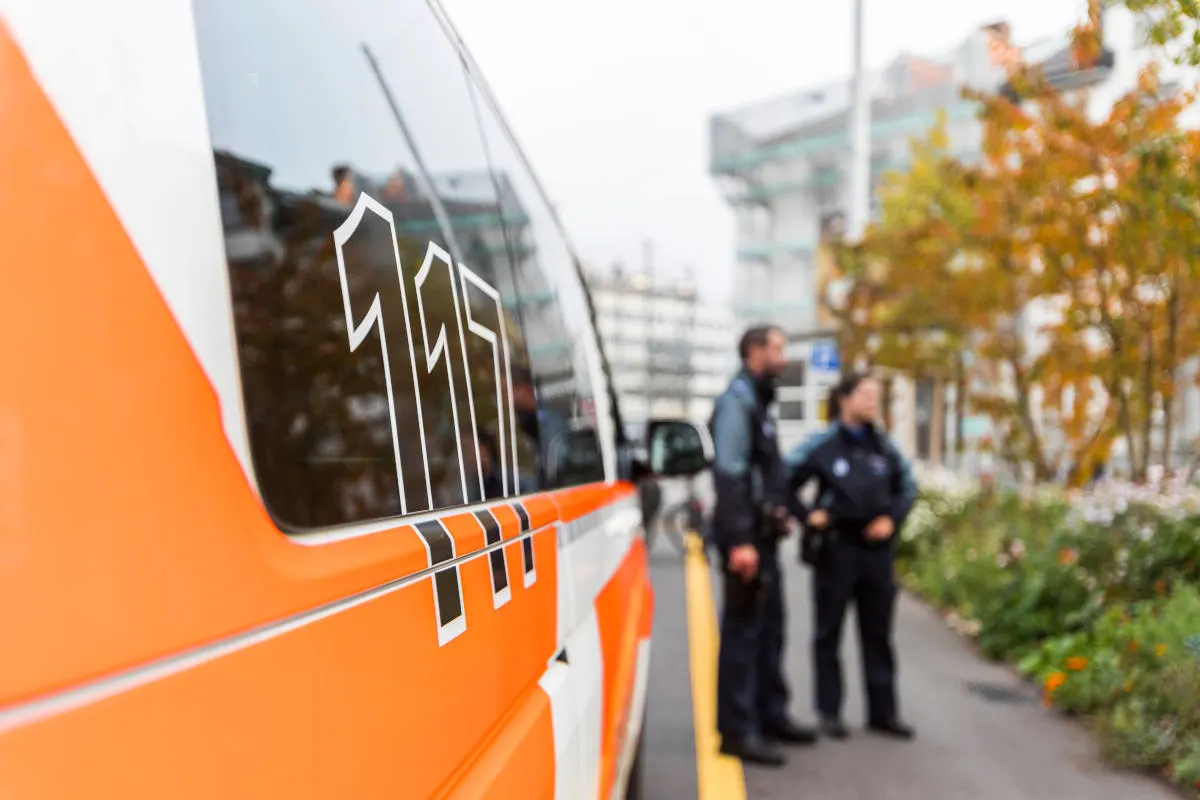 St.Gallen - Abgängigen Jugendlichen gefunden – Clubbesucher greift Polizei an 