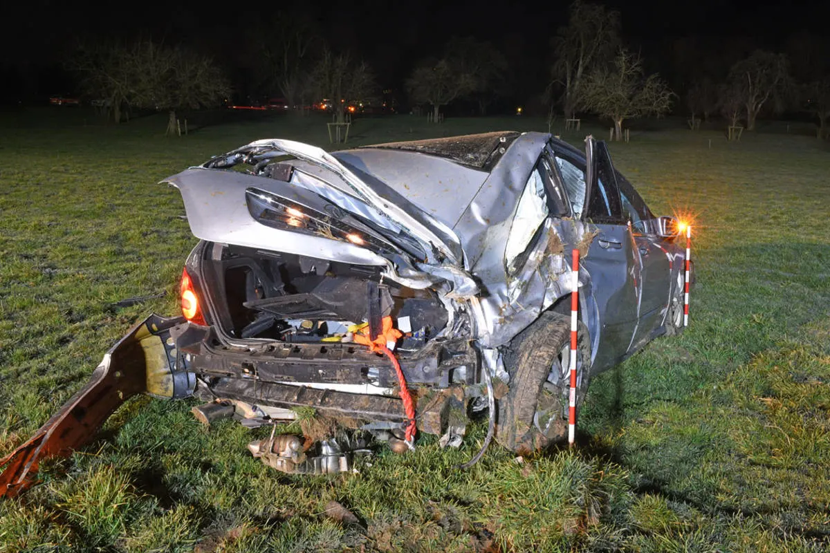 Geuensee LU - Autofahrer nach Selbstunfall verstorben  