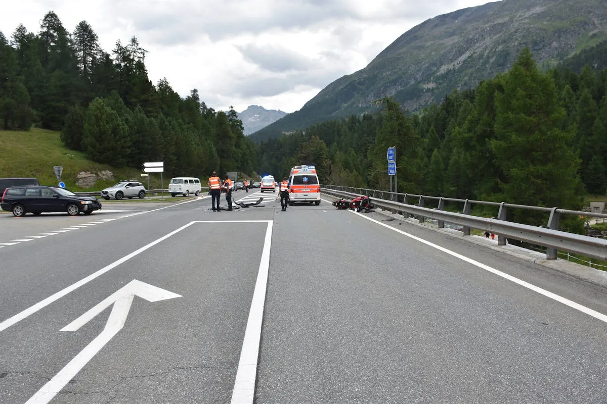 Champfèr GR – Beim Linksabbiegen Motorrad übersehen