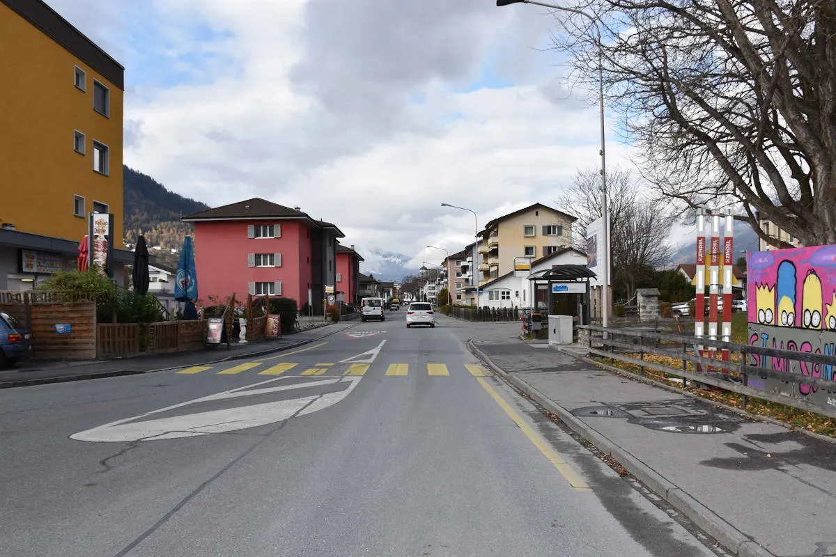 Unfall in Landquart GR – Frau von Auto angefahren worden – Zeugenaufruf