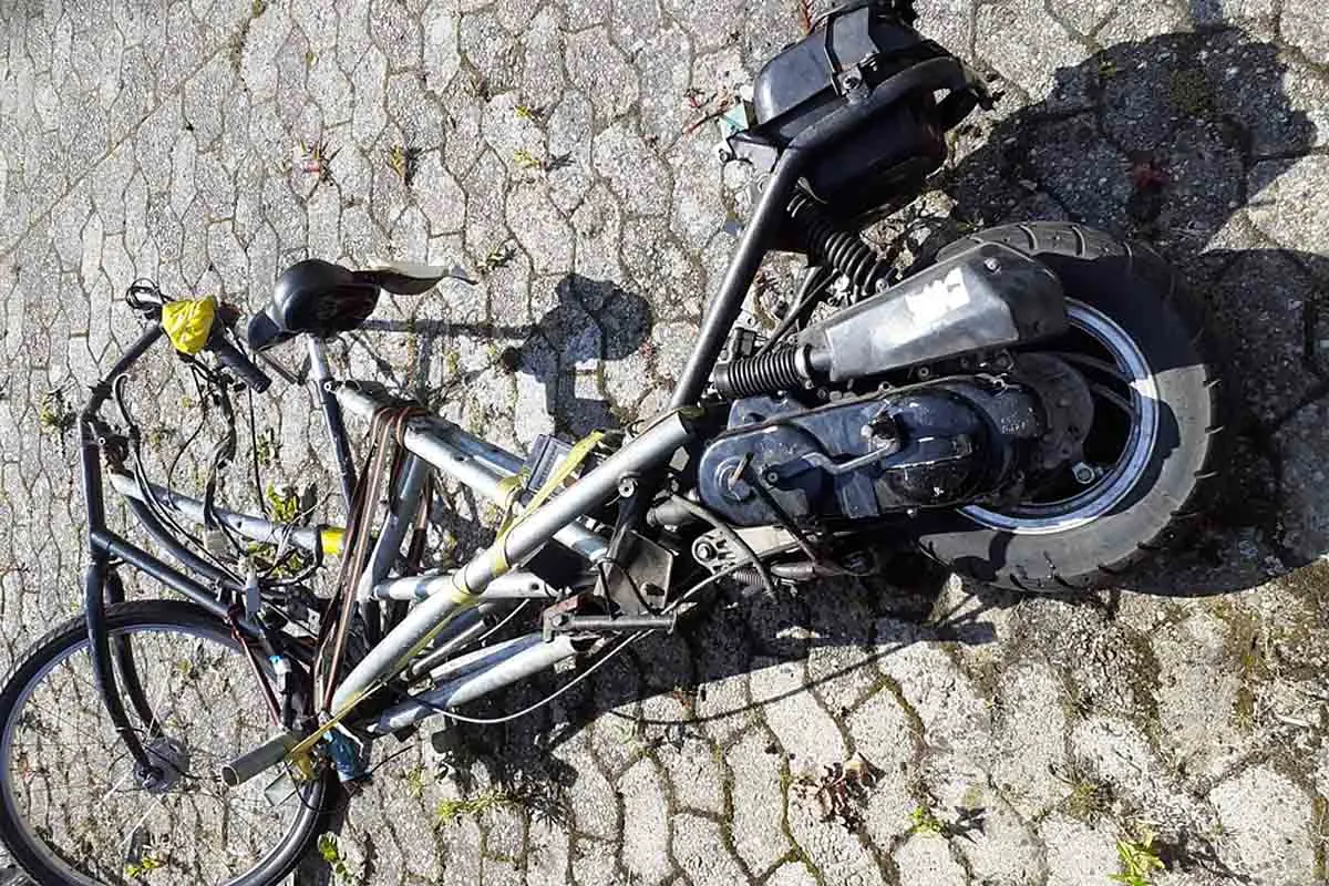 Barßel - Eigenbau Motorroller gefunden
