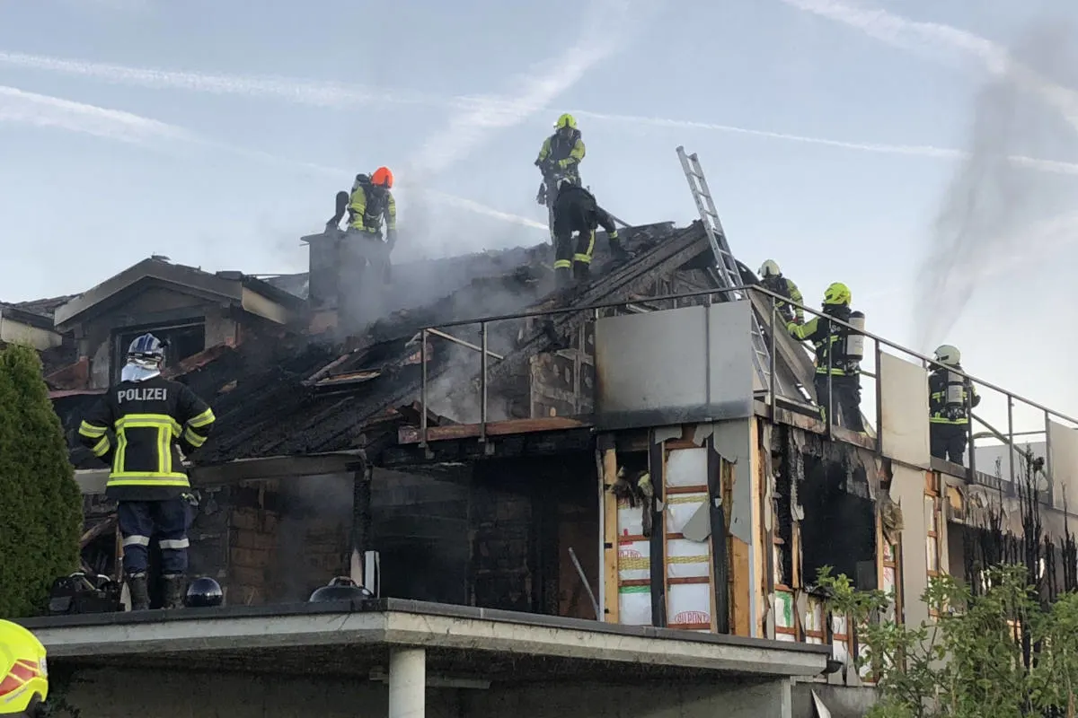 Boniswil AG - Brand richtet beträchtlichen Schaden an