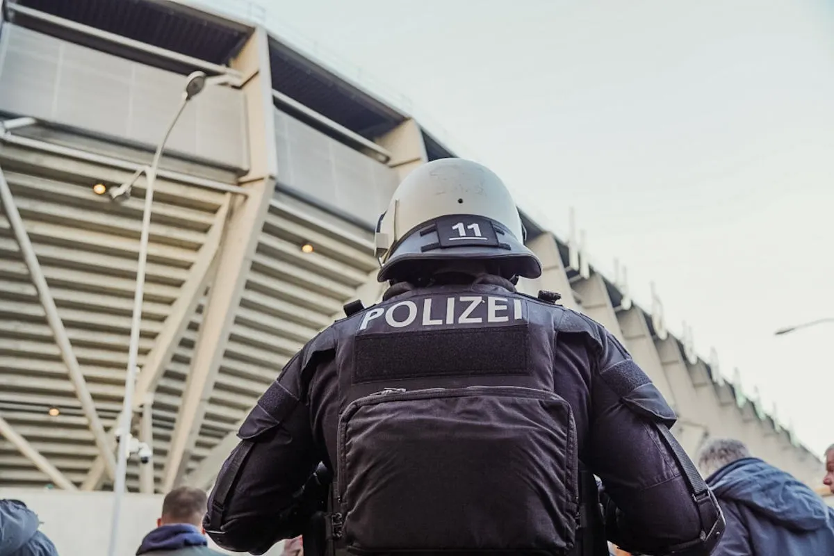 St. Gallen – Bildmaterial nach Auseinandersetzungen bei Fussballspiel gesucht
