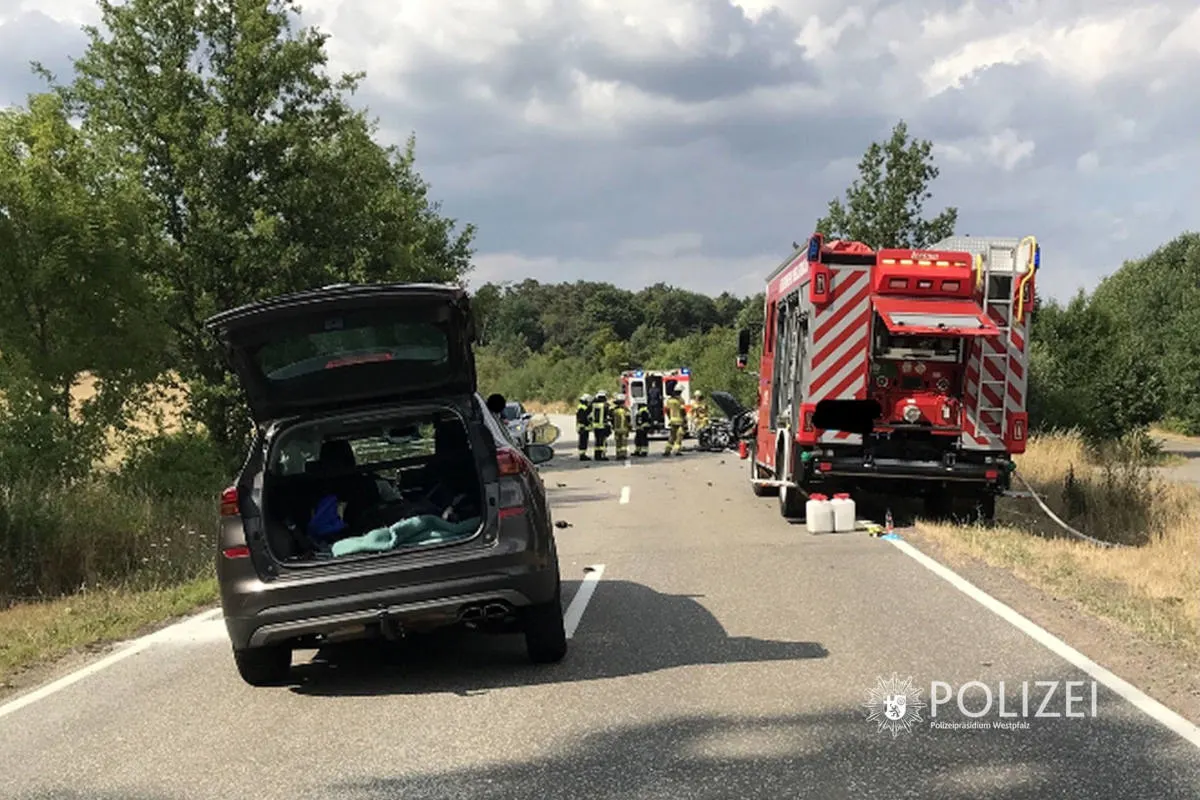 Mackenbach und Schwedelbach – Zusammenstoß im Gegenverkehr - drei Verletzte