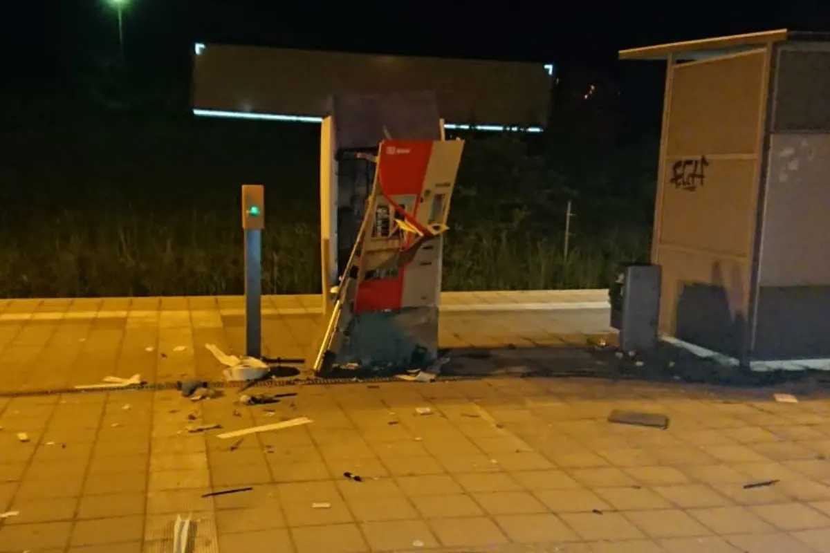 Fahrkartenautomaten gesprengt - Zeugenaufruf