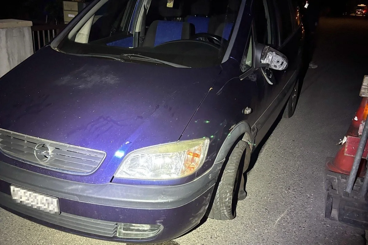 Unfall in Rheinfelden AG – Alkoholisierter Lenker kollidiert mit parkiertem Auto