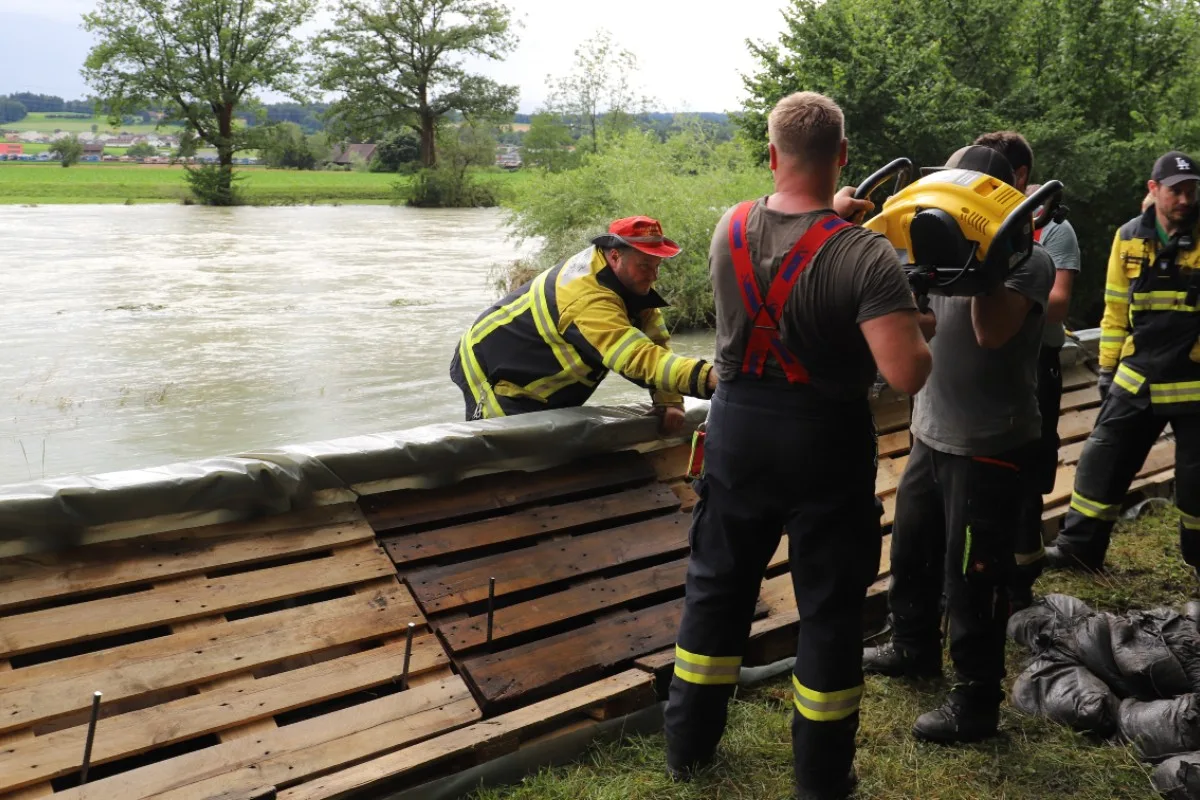 Hochwasser Kanton Zug -  Lage weiter unter Beobachtung