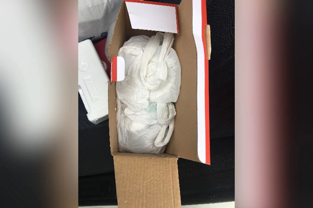 Gelsenkirchen – Mit Drogen zum Shoppen – Zoll stellt bei 20-Jähriger knapp 1/2 Kilo Heroin sicher