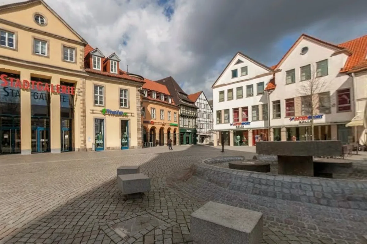 Zeugenaufruf in Hameln NI – Bande stiehlt Schmuck aus Juwelier