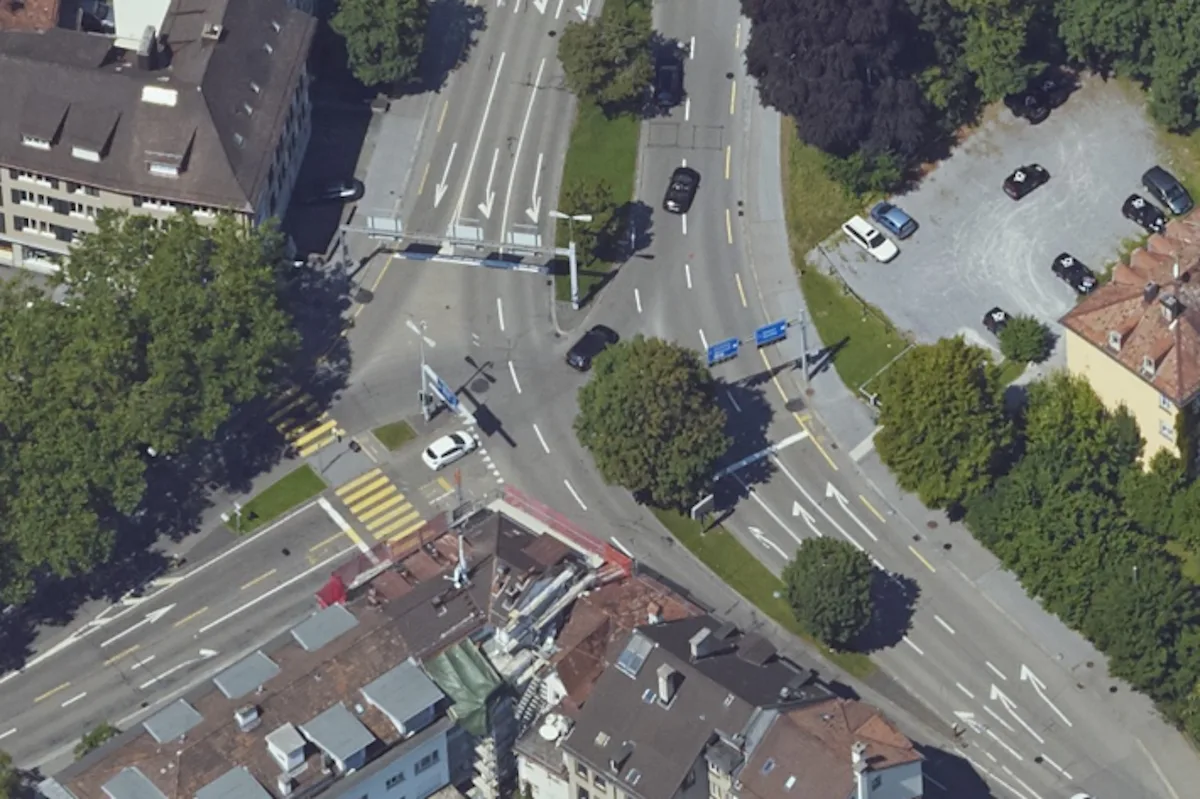 Stadt St.Gallen – Auto kollidiert mit Motorrad – Zeugenaufruf