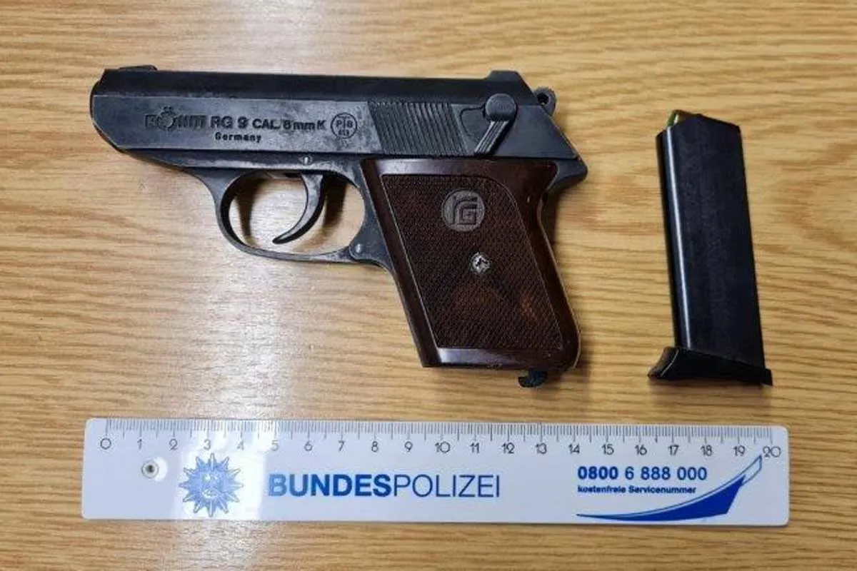 Gelsenkirchen - Jugendliche mit Waffen im Hauptbahnhof