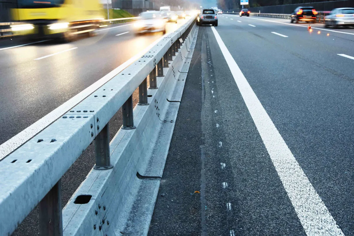 St. Margrethen SG - Autofahrer auf der Autobahn verunfallt