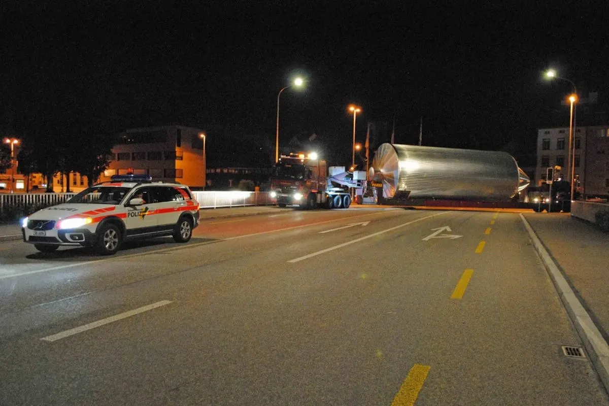 Schaffhausen – Auslagerung von Ausnahmetransportbegleitungen an Private