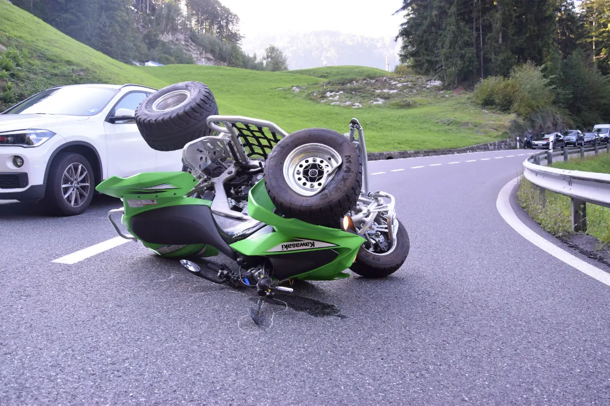 Lungern OW - Quadfahrer bei Unfall schwer verletzt