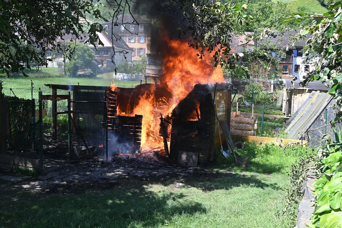Azmoos SG – Hühner bei Brand gerettet