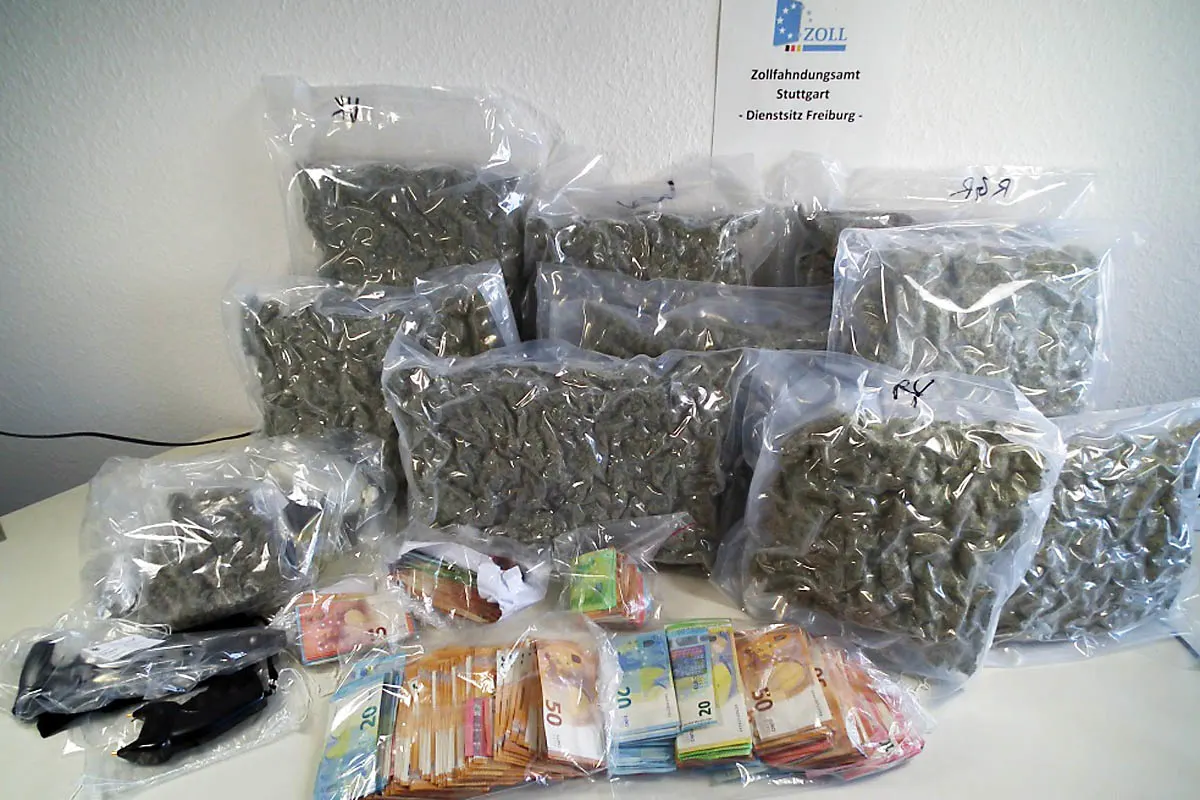 Stuttgart - Marihuana in Paketsendung aus Spanien