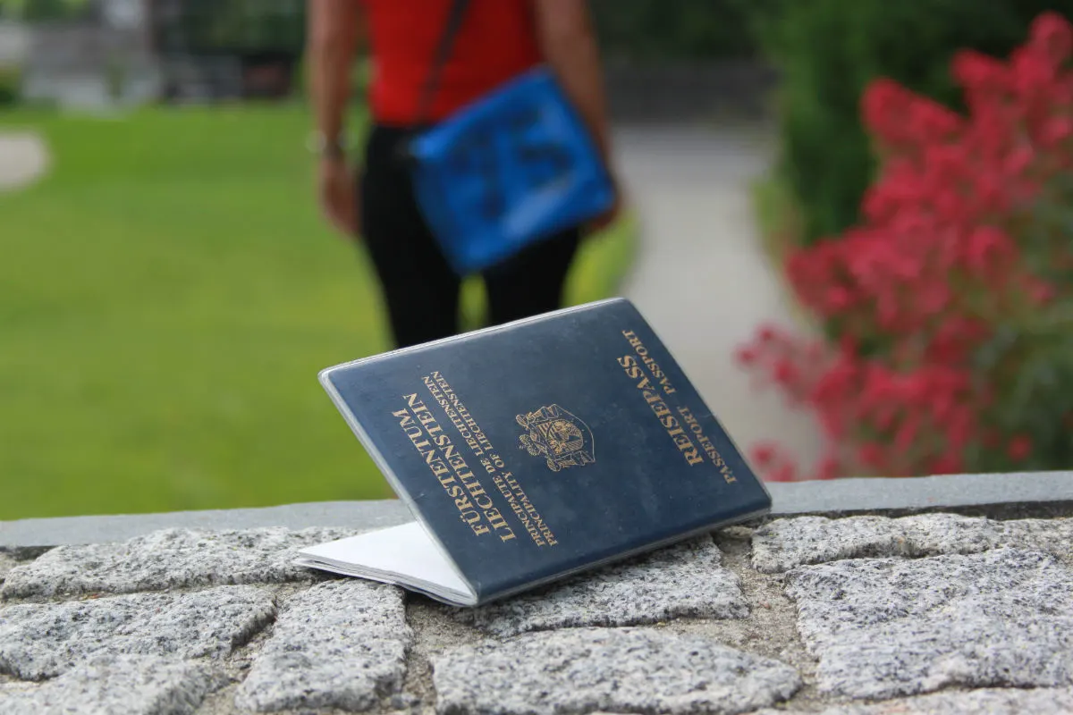 Liechtenstein FL - Vorsicht bei abhanden gekommenen Reisedokumenten